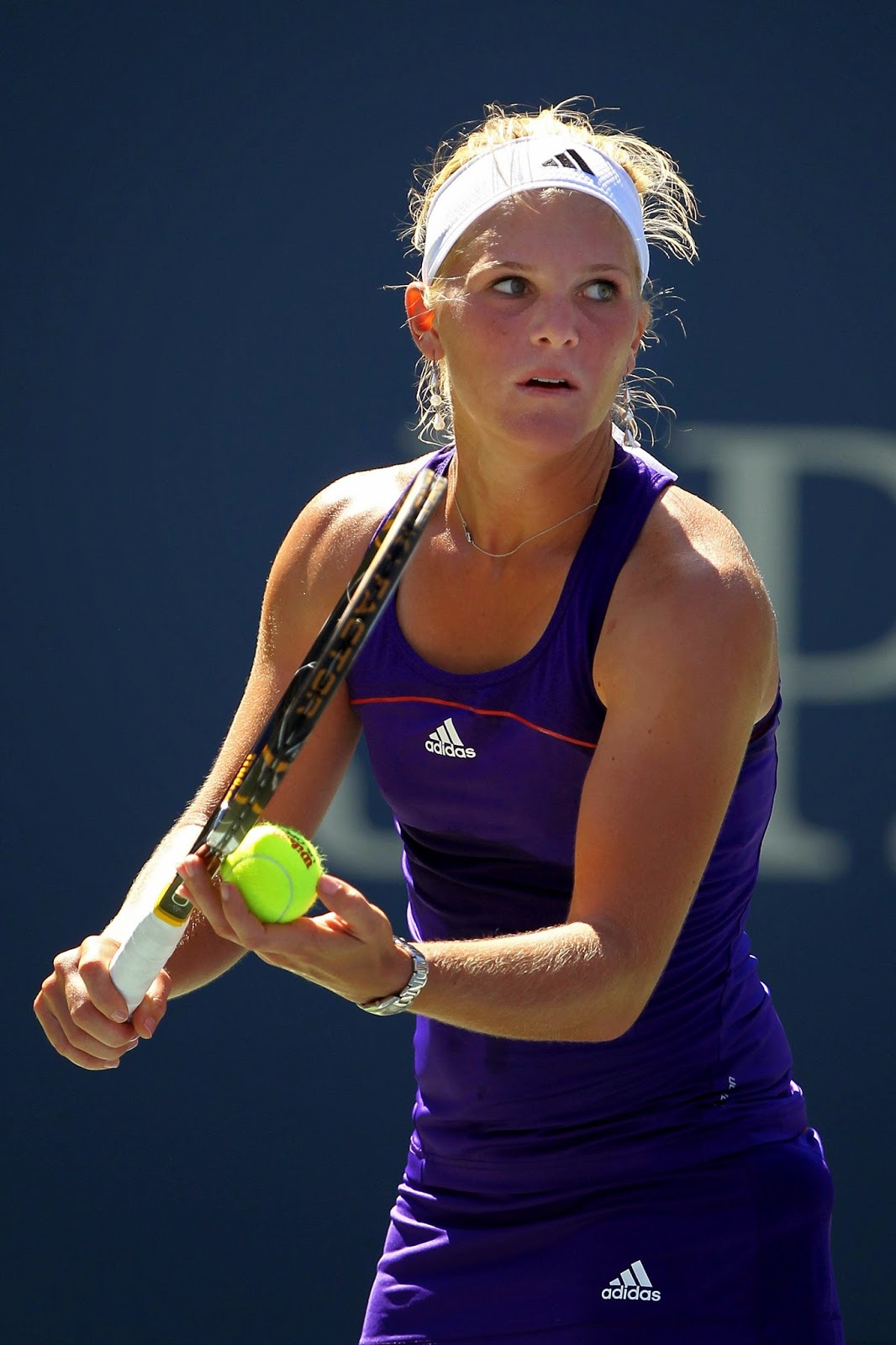 itf woman itf woman